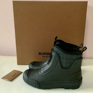 BNIB Vintage Check Neoprene Rubber Rain Boots Size 39